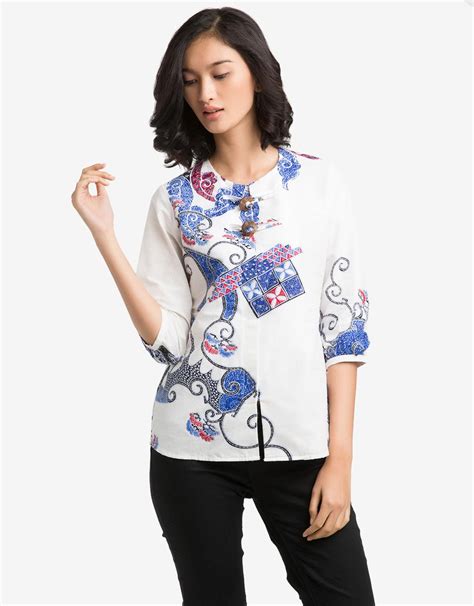 Ini dia yang paling unik dari yang terunik. Motif Batik Cirebon: Filosofi, Sejarah, dan Penjelasannya ...