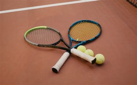 Heavy Vs Light Tennis Racket Which One To Choose