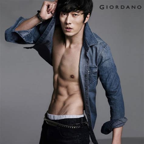 Pics Top 10 Hottest Korean Abs Stars The Priders