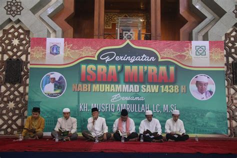 We did not find results for: Mc Isra Mi'raj Di Masjid / Dimensi sains karena perjalanan ...