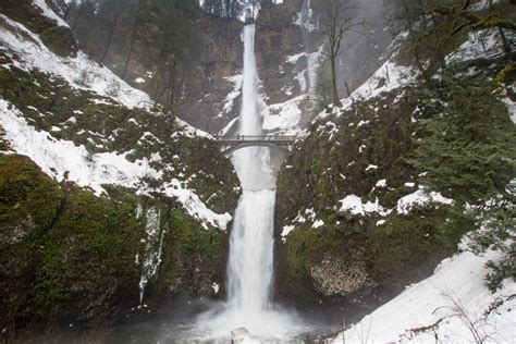 Visiting Majestic Multnomah Falls In Winter Beauty Of Planet Earth