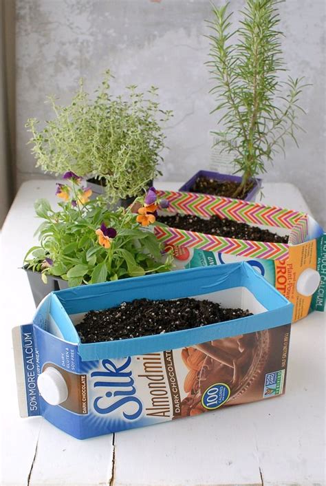 Diy Milk Carton Herb Gardens Tutorial Milk Carton Crafts Plant Pot