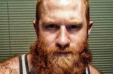 beards muscle scruffy gbb