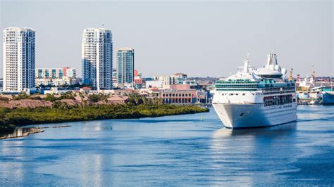 Descubre Las Sorprendentes Bondades Del Puerto De Tampa Para Navegar