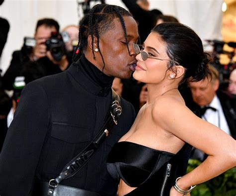 Kylie Jenner Made The Most Epic Gesture For Travis Scotts Birthday