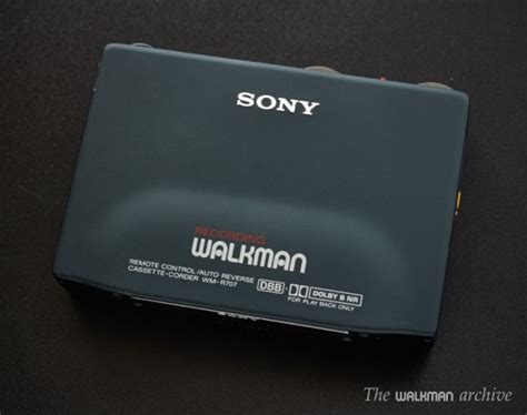 Sony Wm R707 The Smallest Recording Walkman Ever Made The Walkman