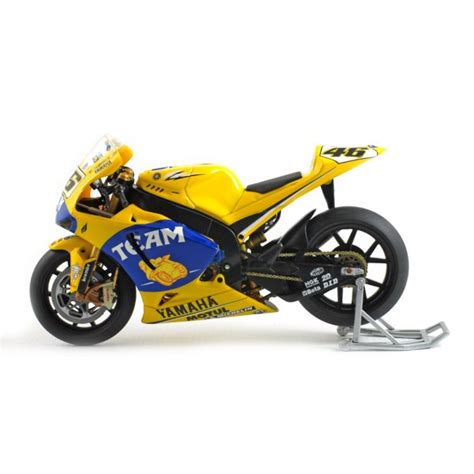 Ixo 112 Yamaha Yzr M1 Valentino Rossi 2006 Diecast Models From Le