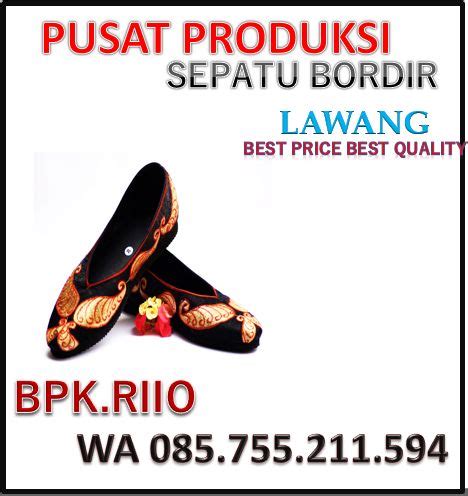 Aqua pandaan plant invites all stakeholders in the real action of planting sukun and kluwek bamboo seedlings at supitan spring location, the effort will maintain the quality and quantity of water in the spring. 10 ide 085755211594-produsen sepatu bordir kece,produsen ...