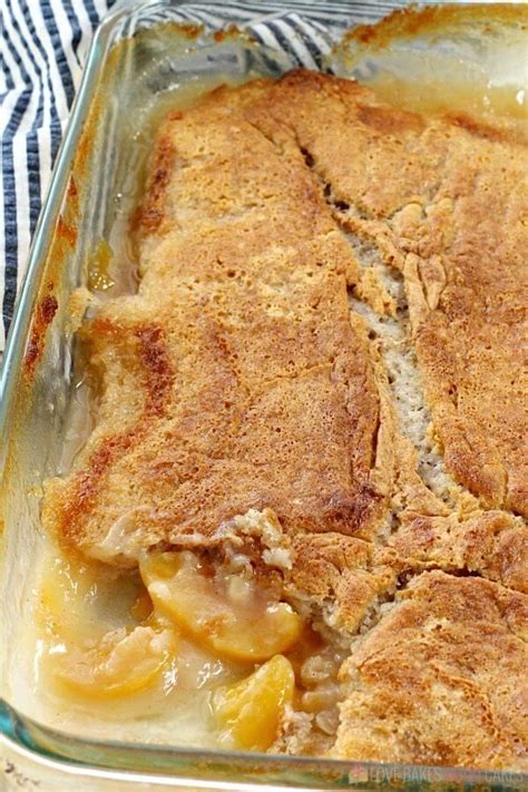 This best peach cobbler recipe is absolutely delicious and made with top this easy peach cobbler recipe with whipped cream, vanilla ice cream or a splash of cream for the perfect dessert. Easy Southern Peach Cobbler | Recipe | Southern peach cobbler, Food recipes, Cooking recipes
