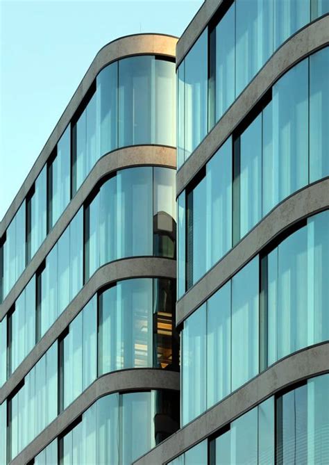 double skin facades selecting the right combination of glass to optimise their benefits