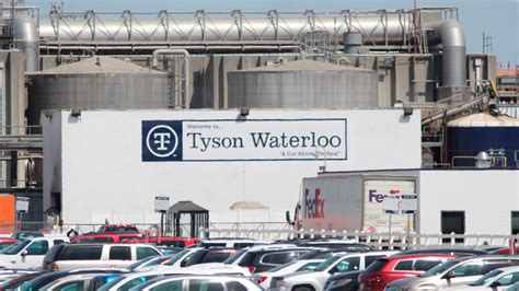 Officials Ask Tyson To Close Waterloo Pork Plant Food Manufacturing