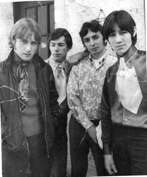 Изучайте релизы phil collins на discogs. British mod/psych band The Freehold with young Phil ...