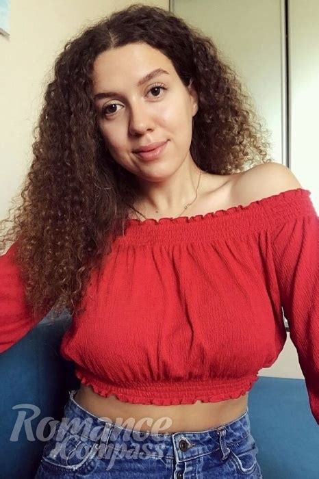 Date Ukraine Single Girl Galina Brown Eyes Brunette Hair 24 Years