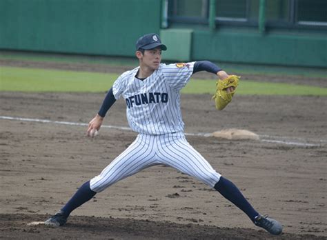 Search for text in self post contents. 佐々木郎希の筋肉がヤバイ!豪速球の秘密は歯並びの良さに ...