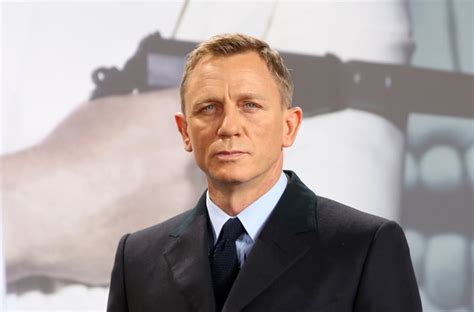 Breaking News Daniel Craig Set To Return As James Bond