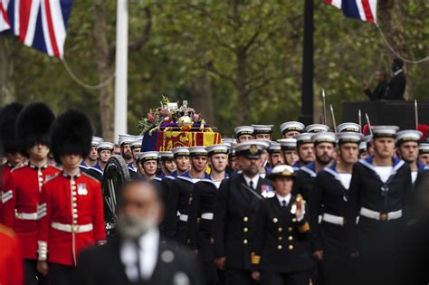In pictures: The Queen's funeral at Westminster Abbey | The Canadian News
