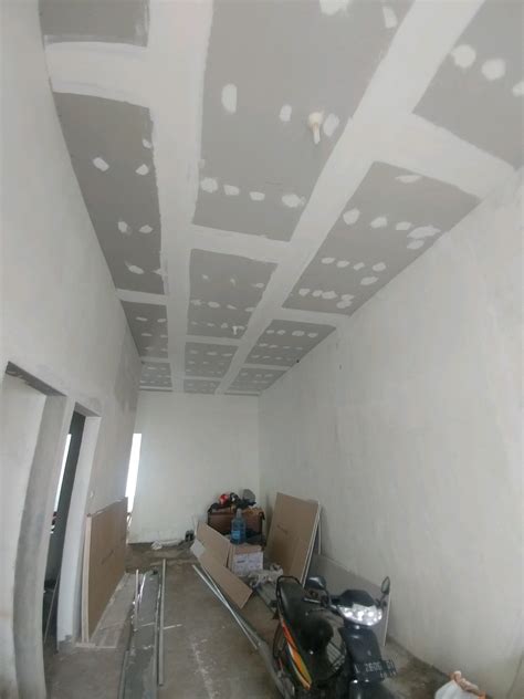 Pada umumnya papan jenis ini digunakan sebagai plafon atap rumah. Harga Pasang Plafon Gypsum Per Meter Bandung Terbaru Dan ...