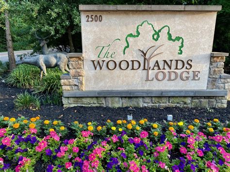 The Woodlands Lodge Apartments In The Woodlands Apts For Rent