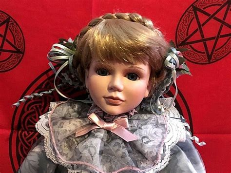 Carol Positive Haunted Doll Loves Children Ebay In 2020 Haunted