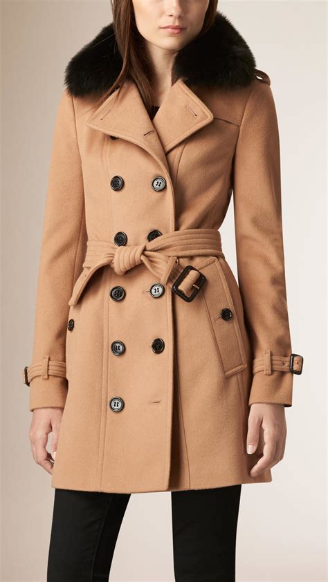 It features all the classic trench details of the original, including epaulettes, a storm flap and buckled cuffs. Burberry Fox Fur Collar Wool Cashmere Trench Coat Camel in ...