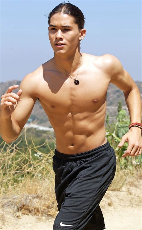 Booboo Stewart From The Big Picture Today S Hot Photos E News France