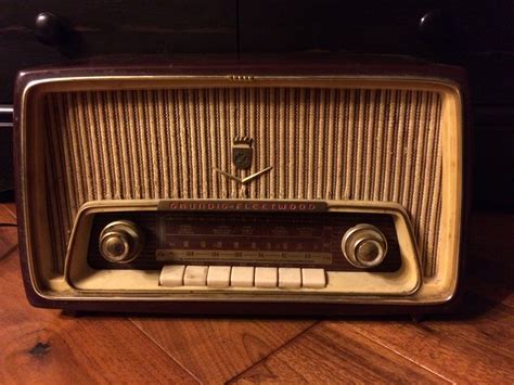 1950s Grundig Fleetwood Tube Radio Model 97 Ca Collectors Weekly