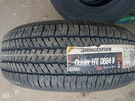 Bridgestone D684 26560 R18 110h Tubeless Car Tyre Car