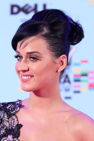 Do Or Dont Katy Perrys Ultra Big Rolled Updo Glamour