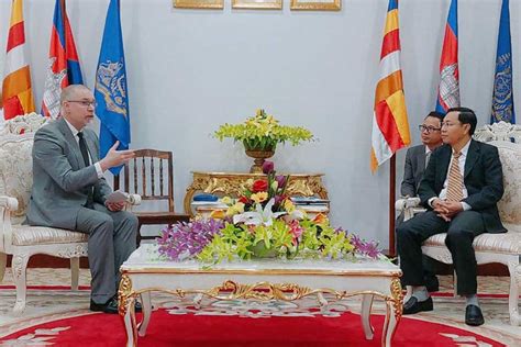 Minister Seeks Unicef Aid For Nutrition Projects Phnom Penh Post