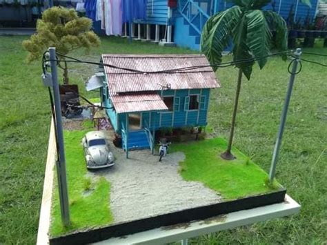 Rumah hijau tu je yg nampak. Pemuda Hasilkan 'Kembar' Miniature Rumah Biru Kampung Baru ...