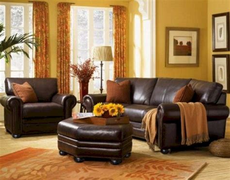 Apr 08, 2020 · cream, burnt orange, and red. Majestic 45+ Best Beautiful Navy & Brown Living Room Ideas ...