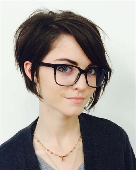 Captivating Hairstyles With Bangs And Glasses For Women Sheideas