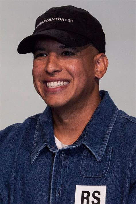 Daddy yankee jeans looks stylebistro. Pin de Dayana Rios en My Crush Daddy Yankee | Daddy yankee ...
