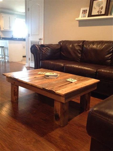 DIY Simple Wood Pallet Coffee Table | 101 Pallets