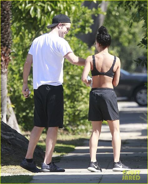 Robert Pattinson And Fka Twigs Hit The Gym For Couple S Workout Photo 3353237 Robert Pattinson