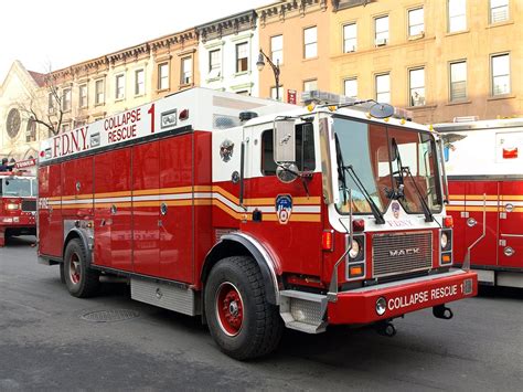R001s Fdny Collapse Rescue 1 Fire Truck New York City Flickr