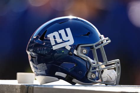Giants Cut Wide Receiver After Sunday S Loss To The Jets The Spun