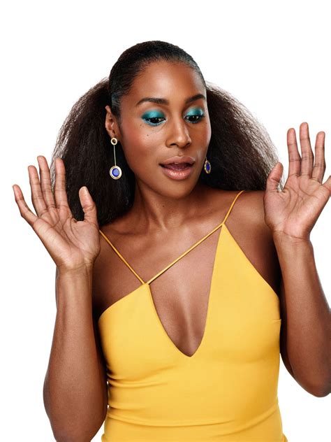 The misadventures of awkward black girl. Issa Rae Doesn't Really Care If You Criticize Her Look | Issa rae, Black beauties, Black celebrities