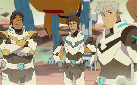 Voltron Legendary Defender Producers Confirm That One Of The Show S Main Characters Is Lgbtq