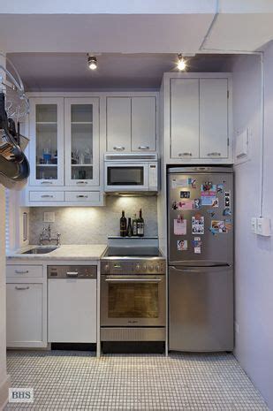 Up to 70% off on home decor designer collection, fast shipping and free returns! Home Decor Inspiration : 24 Fifth Avenue, small kitchen in ...