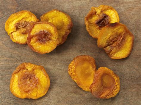 How To Dehydrate Peaches
