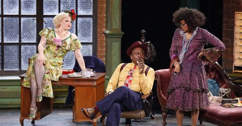 Find Out What Critics Thought Of Nbcs Annie Live Playbill