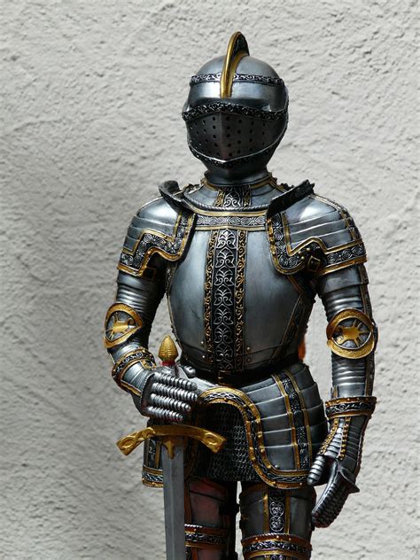 Knightarmorritterruestungoldmiddle Ages Free Image From