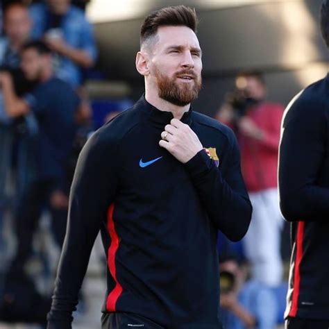 Welcome to the official leo messi facebook page. Pin by Amos Alvaradow on Messi (With images) | Lionel ...