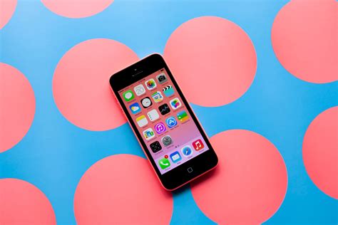 Review Apple Iphone 5c Wired