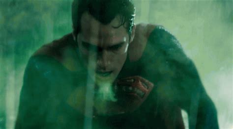 Heroes In Peril Batman V Superman Kryptonite Gas Scene