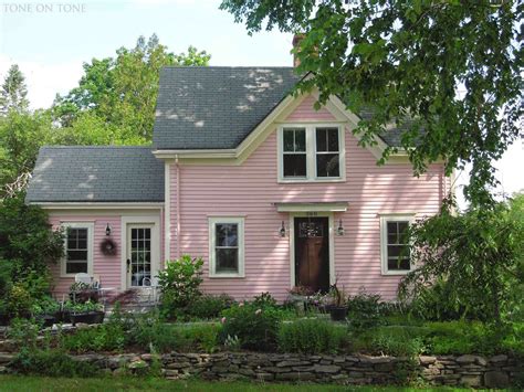 Pin By Brenda Love Obrien On Pretty In Pink Pink House Exterior