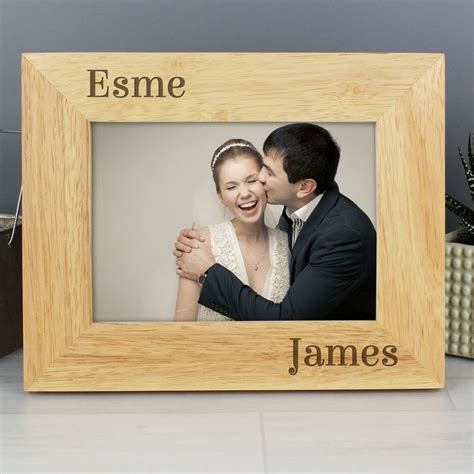 30 Couple Picture Frame Ideas