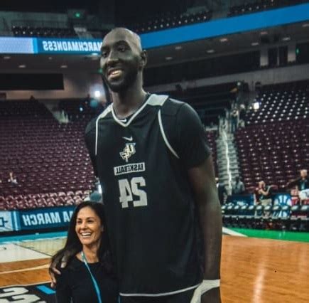How tall are men's college basketball players? Top 23 Tallest NBA Players ever in the History of Basketball - Blogkart