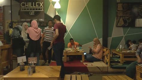 The time taken to complete the journey from seri iskandar to stesen bas ketereh is reliant on traffic and climatic conditions. Weekend @ Chillex Concept Cafe, Bandar Seri Iskandar, Bota ...